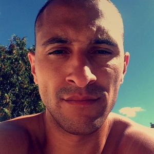 Meet your Posher, Adam